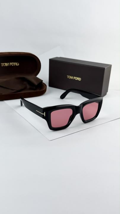 TOM FORD BLACK RED 184